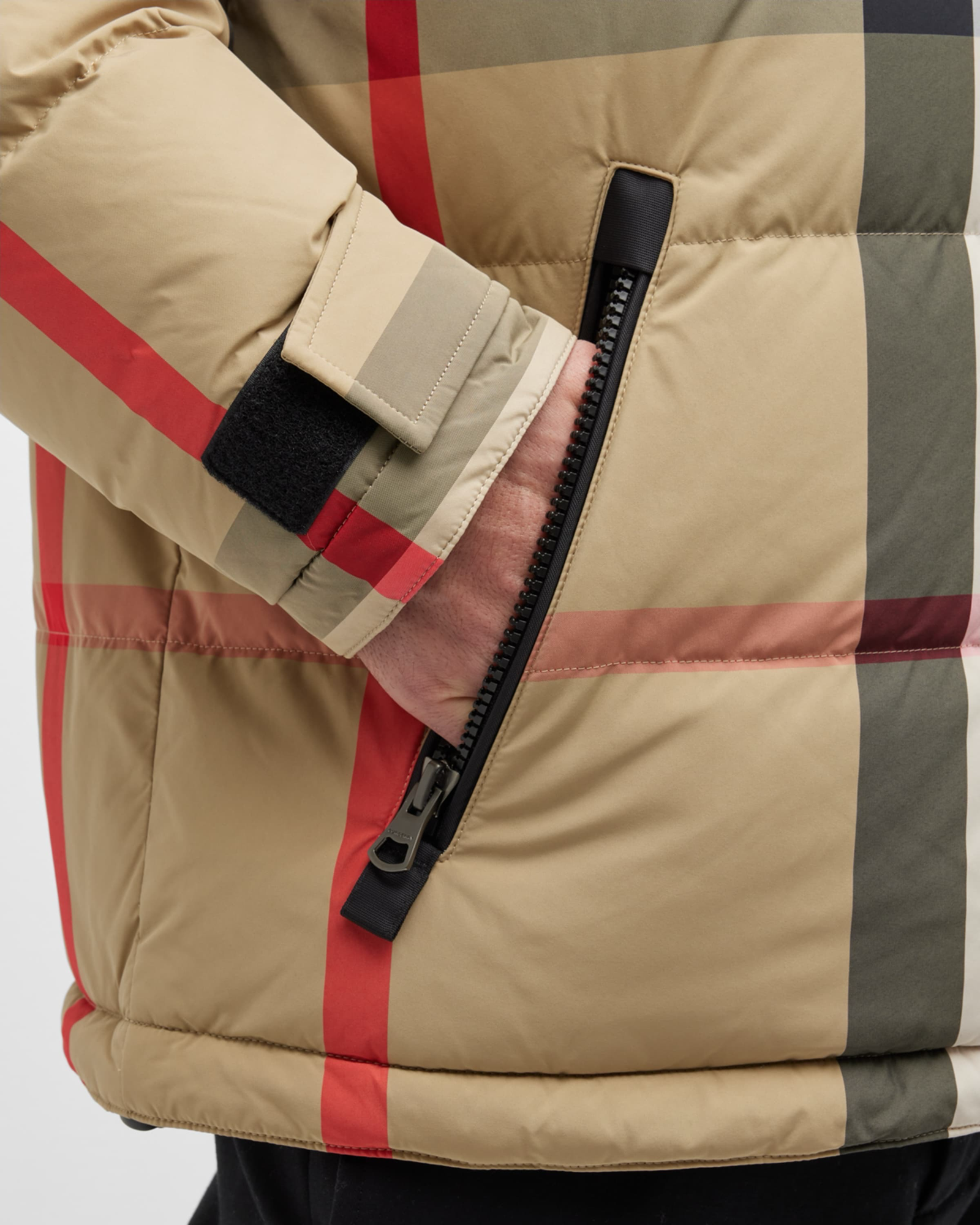 Burberry
Men's Rutland Reversible Check Puffer Jacket - SpinServe