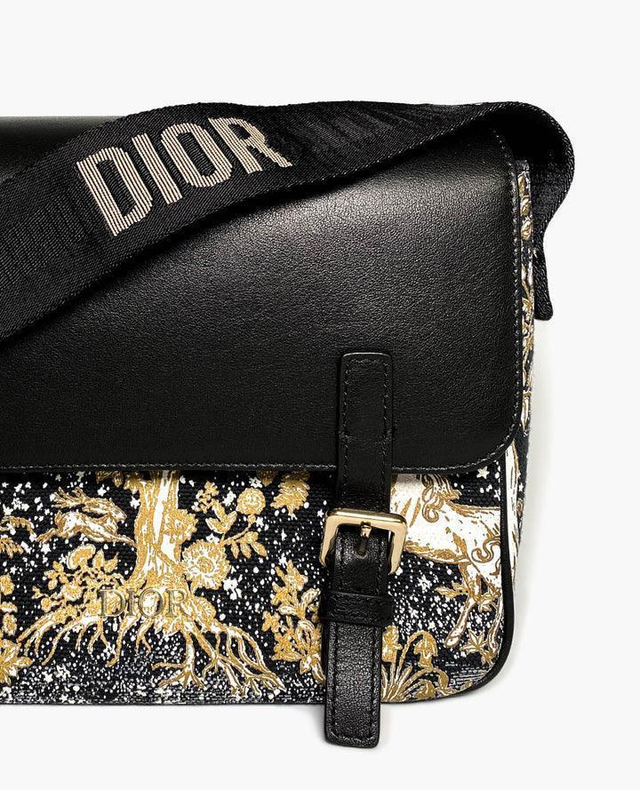 Dior Messenger Bag Regular Dior Messenger Bag Black calfskin, cotton canvas and linen with gold Magica print