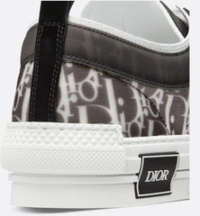 Unisex Dior Oblique Canvas Sneaker – White & Black Edition