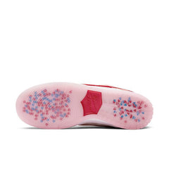 Nike Dunk Low – Velvet Rose Valentine’s Day Edition