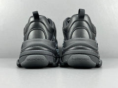 BALENCIAGA TRIPLE S SNEAKER