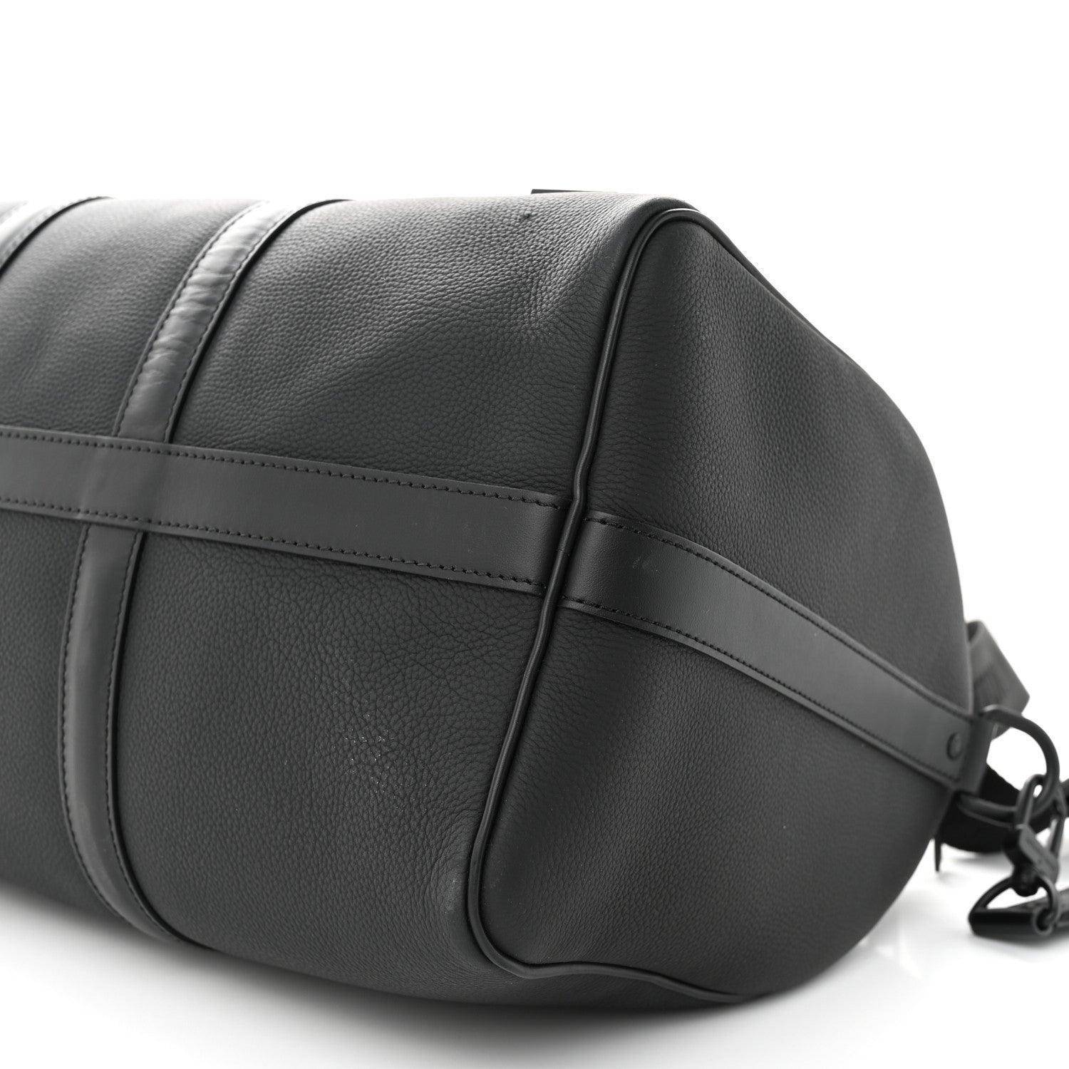 Louis Vuitton Grained Calfskin Aerogram Keepall Bandouliere 40 Black