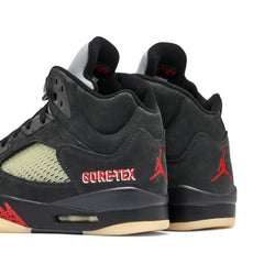 AIR JORDAN 5 GORE-TEX OFF NOIR WOMENS