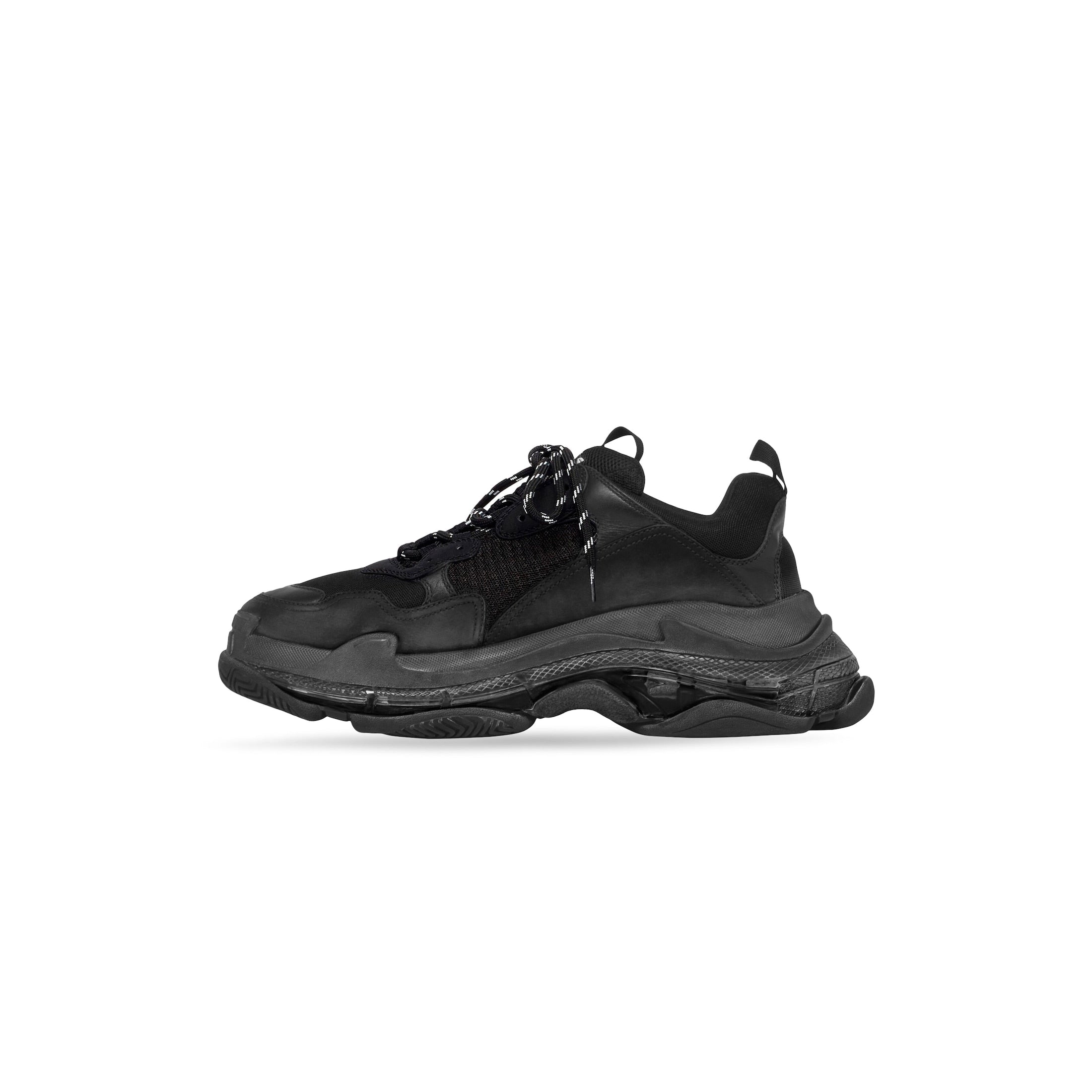 MEN'S TRIPLE S CLEAR SOLE SNEAKER IN BLACK - SpinServe