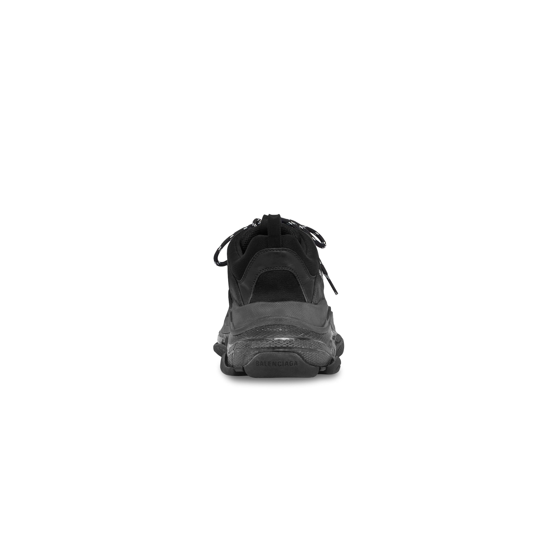 MEN'S TRIPLE S CLEAR SOLE SNEAKER IN BLACK - SpinServe