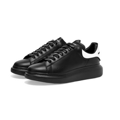 Alexander McQueen Oversized Sneaker 'Black