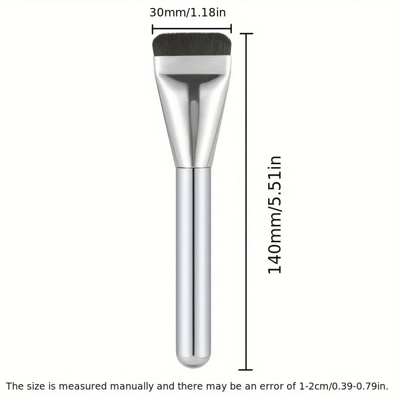 Nylon Bristle Oval Foundation Brush - Perfect for Face Contouring