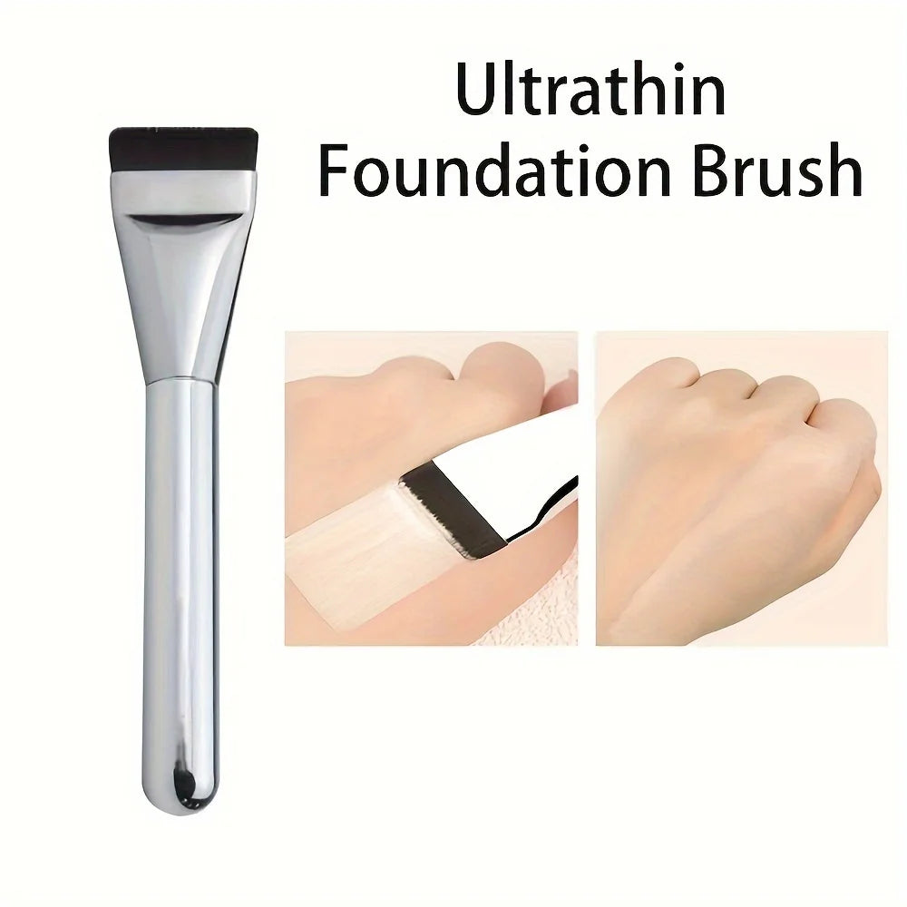 Nylon Bristle Oval Foundation Brush - Perfect for Face Contouring