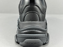 BALENCIAGA TRIPLE S SNEAKER