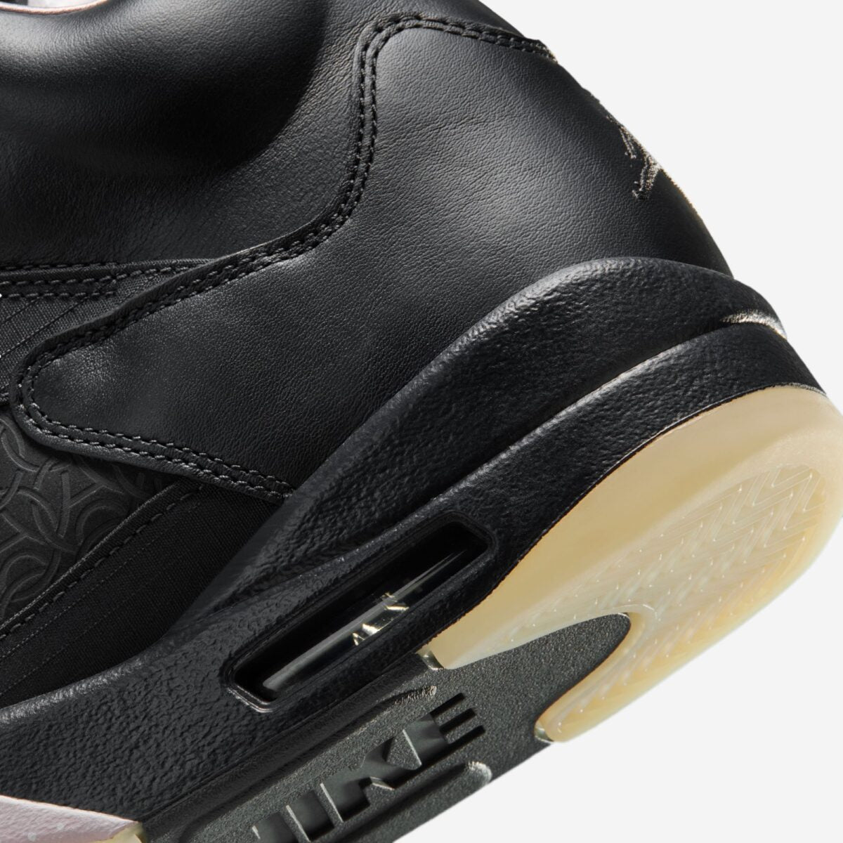 Paris Saint-Germain x Air Jordan 5 “Off Noir”