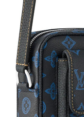 Louis Vuitton women NWT wearable christopher Shoulder Crossbody